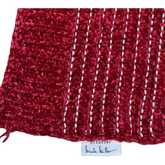 Nicole Miller Artelier Red And Silver Woven Knit CrochetSoft Throw Blanket SEE - Picture 3 of 6